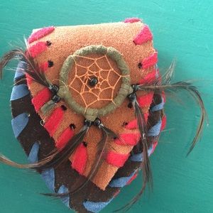 Leather pouch for rocks or crystals